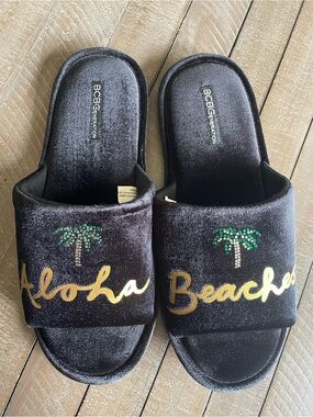 Aloha Beaches BCBG Slippers XL